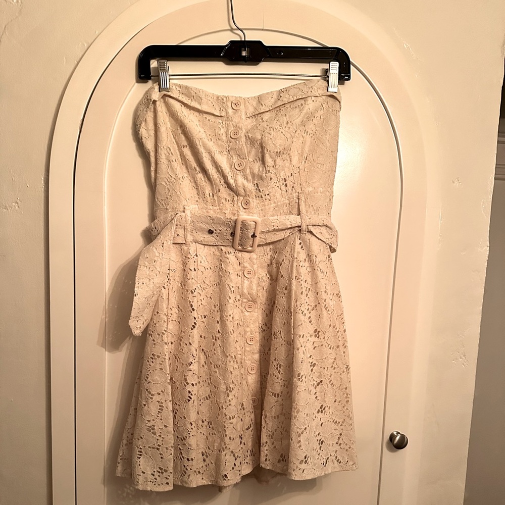 Mustard Seed strapless dress lace belt flared skirt top blogger favorite fashion